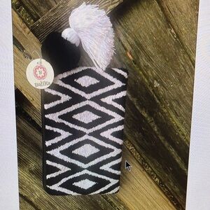 Wayuu Tribe Black and White Clutch